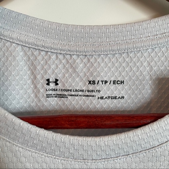 Under Armour Women’s US XS T-Shirt - Picture 3 of 4